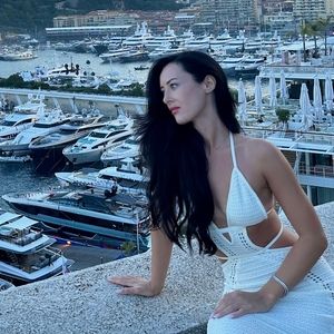 Meet your Posher, Rochelle